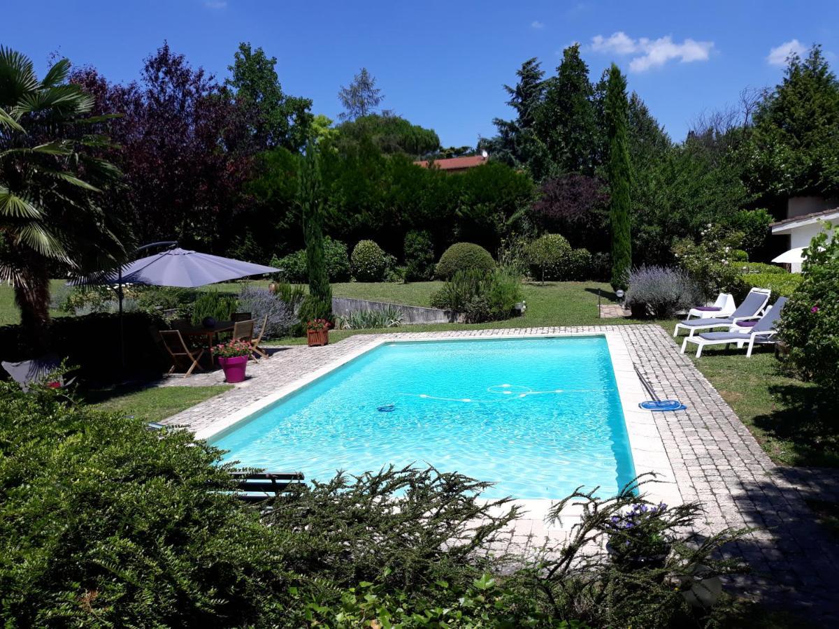 Maison Epellius Collonges-au-Mont-d'Or ภายนอก รูปภาพ