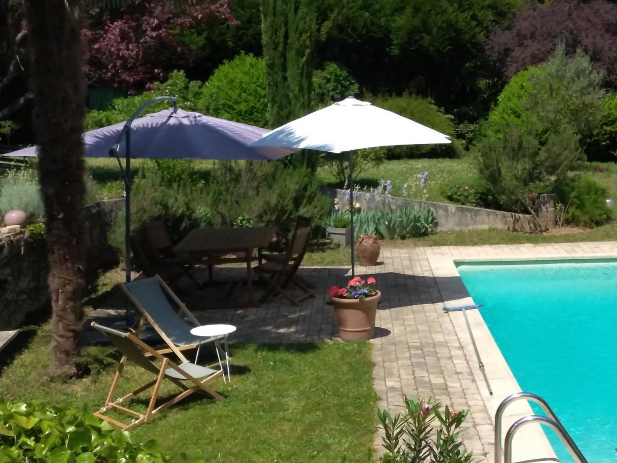 Maison Epellius Collonges-au-Mont-d'Or ภายนอก รูปภาพ