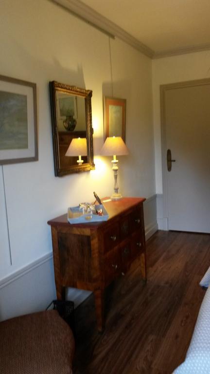Maison Epellius Collonges-au-Mont-d'Or ภายนอก รูปภาพ