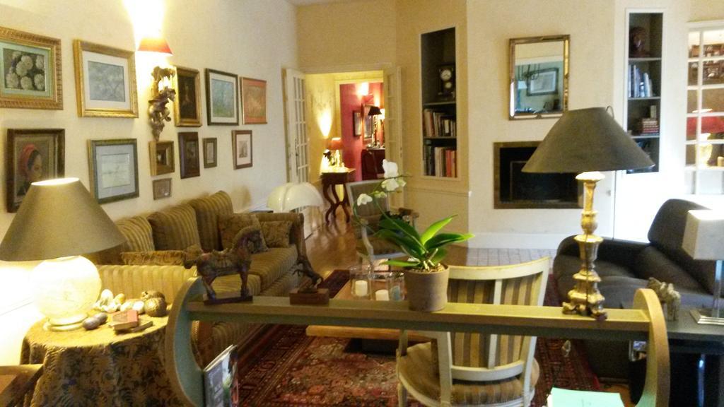 Maison Epellius Collonges-au-Mont-d'Or ภายนอก รูปภาพ